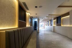 North Bridge Road (D7), Retail #586697461
